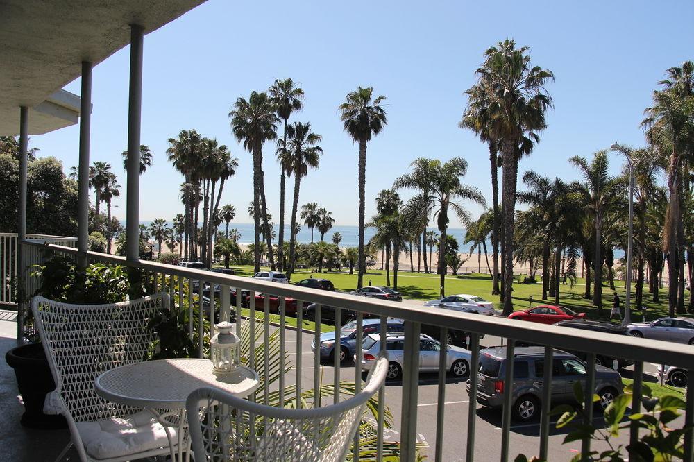 Bayside Hotel Los Angeles Exterior photo